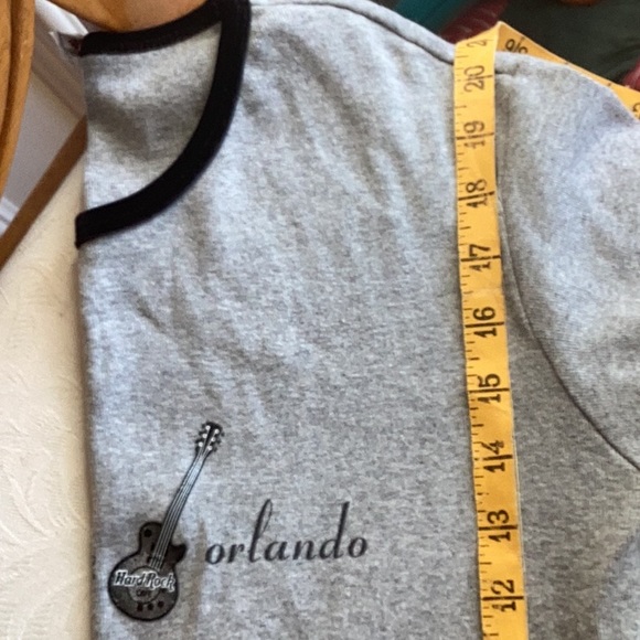 Hard Rock Cafe Orlando long sleeve gray t-shirt, size Medium. Never worn. NWOT - Picture 13 of 13